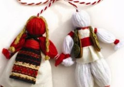 Mărțișorul, simbol al renașterii naturii
