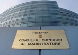 CSM: Acordarea pensiei de serviciu constituie o componentă a independenţei justiţiei