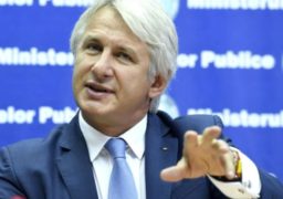 Teodorovici: Din a doua parte a anului, ne vom împrumuta deja pentru anii care urmează