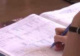 Un elev ar fi ars cataloagele liceului ca să nu rămână repetent