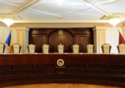 Curtea Constituțională a amânat pentru a doua oară dezbaterea Codurilor penale. Pronunțarea, stabilită pentru 4 iunie