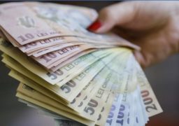 Câți români au renunțat la Pilonul 2 de pensii private