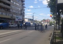 Jandarmii au început să restricţioneze traficul către Piaţa Unirii. Ce străzi sunt închise
