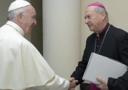 Interviu cu Preasfinţitul Petru Gherghel, episcopul catolic al Iaşului