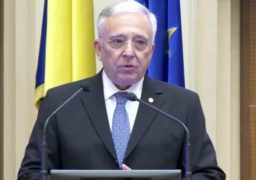Mugur Isărescu, avertisment pentru Guvern: S-a dat prea mult, nu s-a ţinut cont de cât poate să ducă economia
