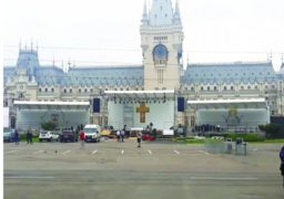 Mii de mașini vor rămâne azi la intrarea în Iași, la ERA. Unde vor fi parcate autocarele