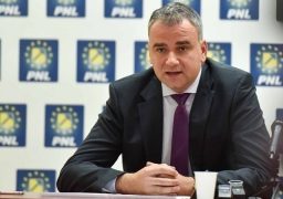 Proiect de CL: Premierea elevilor și profesorilor care au obținut rezultate remarcabile la olimpiade naționale și internaționale, precum și a șefilor de promoție la liceele din Iași