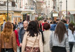 98,2% dintre salariaţi lucrează în baza unui contract de muncă pe perioadă nedeterminată