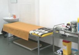 Ajutor medical pentru locuitorii din Belceşti şi Podu Iloaiei. S-au înființat două centre medicale de permanenţă noi