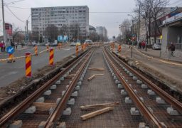 A fost montată şina nouă pe Bulevardul Ţuţora