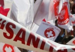 Sindicaliştii Sanitas, nemulţumiţi de „îngheţarea“ sporurilor la nivelul din 2018