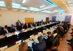 Şedinţă maraton la CJ: buget record, dar cu un singur loc pentru opoziţie