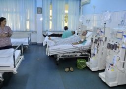 Ai avut o experienţă aparte în spital? Scrie-i Guvernului la adresa de mai jos!