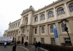 Conducerea UAIC se laudă că dă bani mai mulţi pentru cercetare când de fapt îi scade