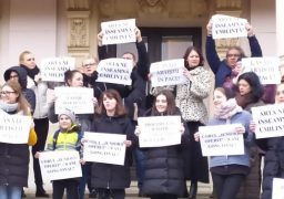 Protestul copiilor la Operă: “Cea mai cruntă pedeapsă nemeritată pe care o simt”
