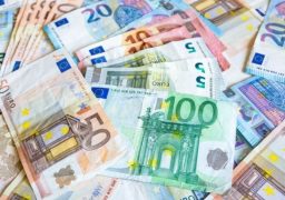 Fonduri europene de aproape 211 milioane de euro pentru investiţii în agricultură şi dezvoltare rurală în 2020