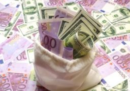 Euro a atins maximul! A depășit pentru prima oară pragul de 4,82 lei