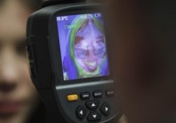 Zeci de persoane, în carantină în spaţiile Arhiepiscopiei