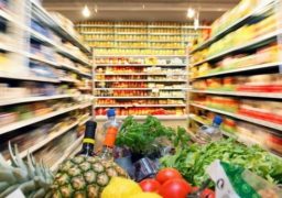 Ministrul Economiei: Stocurile de alimente sunt suficiente, nu trebuie să cumpărați în exces