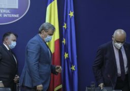 Stare de alertă în România: Deplasarea în interiorul localității, permisă fără declarație. Părăsirea localității, cu declarație și numai cu anumite motive/ Terasele rămân închise/