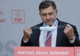Rafila afirmă că este posibil ca în România să se depăşească 25.000 de cazuri noi de COVID-19 pe zi până în decembrie