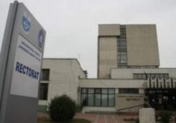 Studenţii politehnişti îşi vor putea plăti taxele pe o platformă digitală