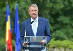 Klaus Iohannis, de Ziua Imnului: Să rămânem uniţi în jurul simbolurilor naţionale