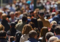 La 1 ianuarie 2021, populaţia rezidentă a României era de 19,186 milioane persoane, în scădere cu 142.600 persoane faţă de 1 ianuarie 2020 / Fenomenul de îmbătrânire demografică continuă să se accentueze
