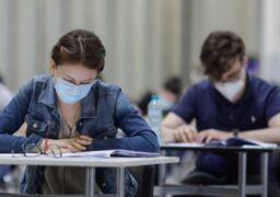 Peste 1.200 de tineri ieșeni, la Bacalaureatul de toamnă