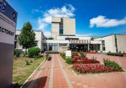 Mod inedit de desfăşurare a cursurilor şi laboratoarelor la UTI