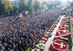 Mitropolia se aşteaptă la număr record de pelerini la „Sf. Parascheva“.