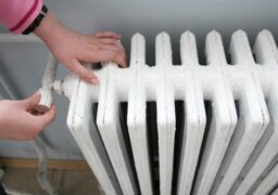 Primăria Municipiului Iași este pregătită să furnizeze agent termic către locuințele și instituțiile racordate la sistemul centralizat de furnizare a apei calde și energiei termice în iarna 2021 – 2022