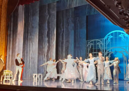 „Lacul lebedelor”, două spectacole cu casa închisă la Opera Iași