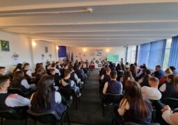 Asociația DNG Forever Green Iași anunță închiderea proiectului „Educație pentru protejarea mediului înconjurător!”