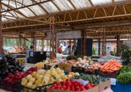 Reprezentanții SC EcoPiața SA au stabilit programul acțiunilor de curățenie în piețele agro-alimentare pe care le administrează